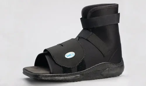 Slimline Cast Boot Black Square-Toe Adult Medium Movility LLC- CM