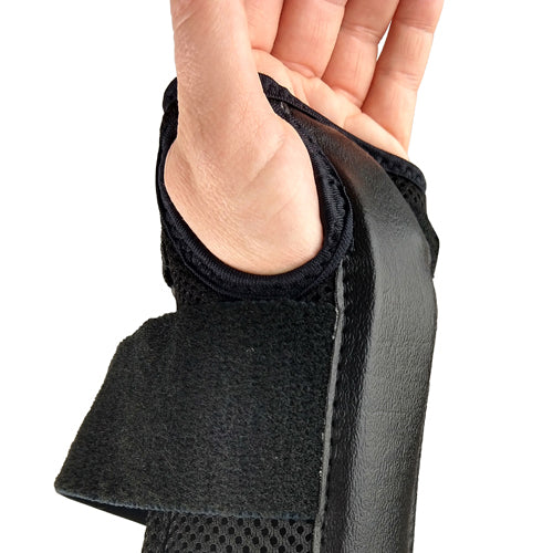 Blue Jay Dlx Wrist Brace Black for Carpal Tunnel Right Sm/Md