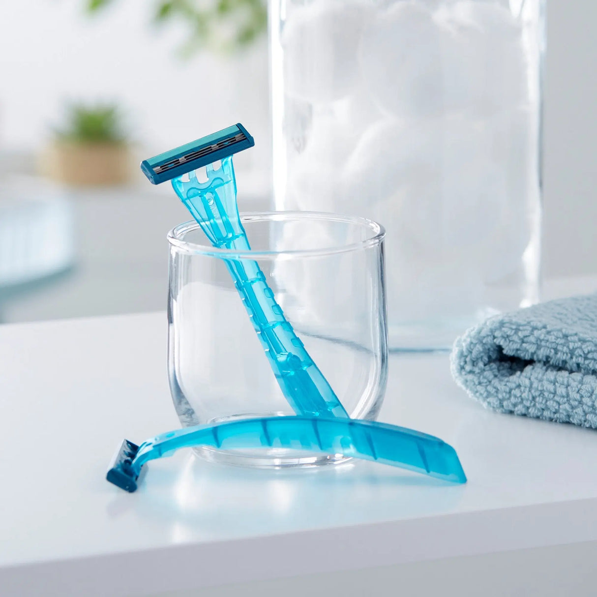 DawnMist Triple Play Facial Razor, Disposable DawnMist® Triple Play™