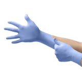 FreeForm® SE Nitrile Exam Glove, Medium, Blue FreeForm® SE