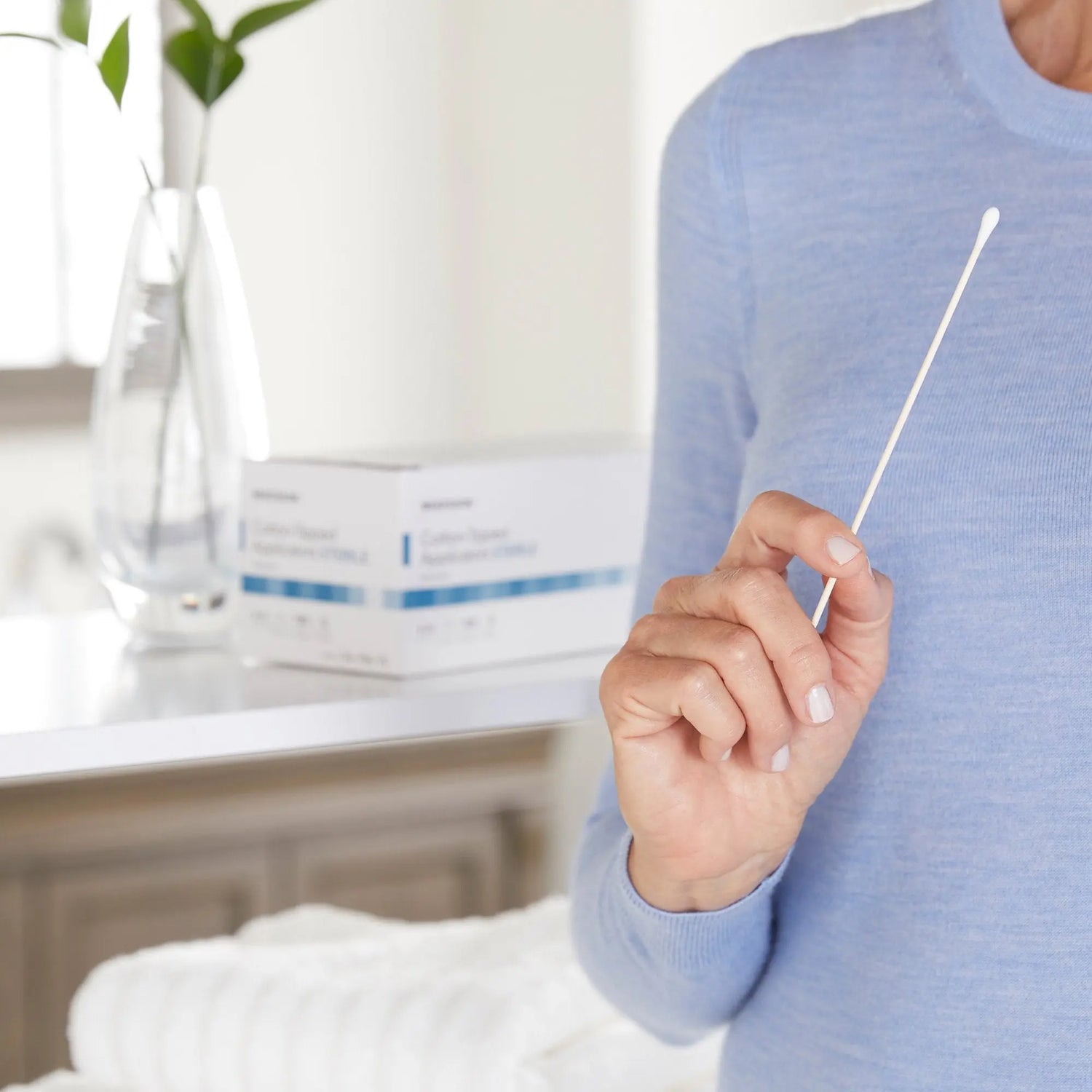 McKesson Sterile Swabsticks, Cotton Tip, 6 Inch Wood Shaft McKesson